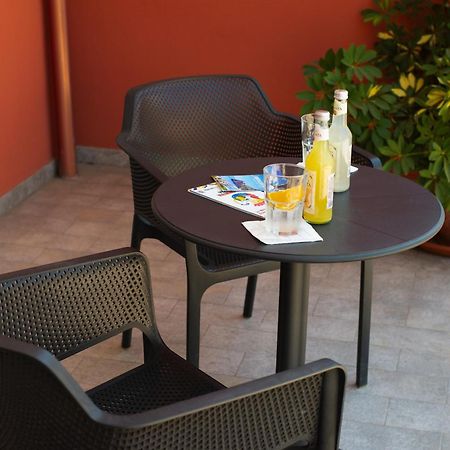 Hotel Donna Rosa SantʼAlessio Siculo Extérieur photo