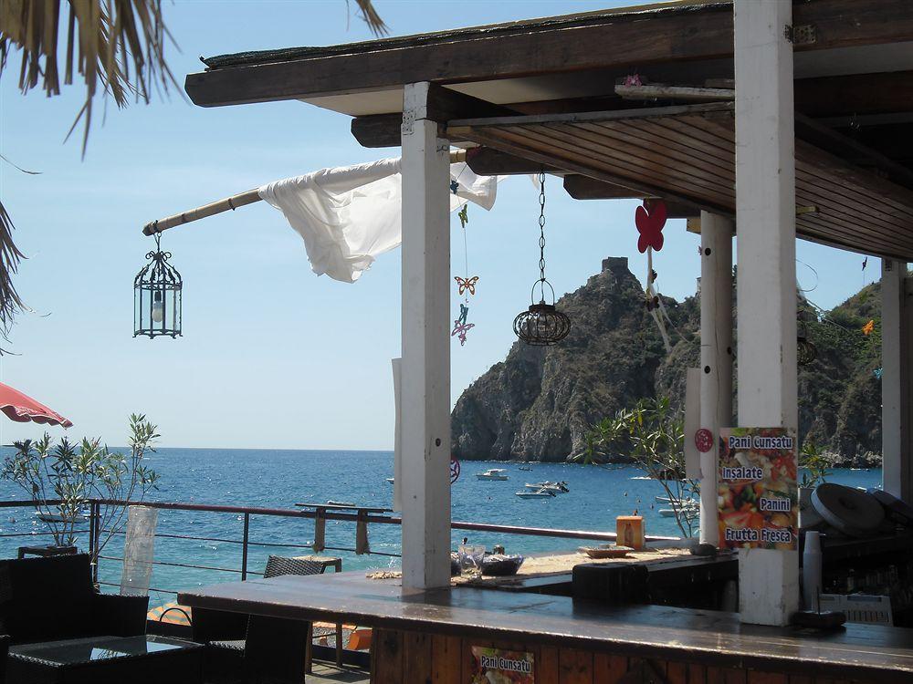 Hotel Donna Rosa SantʼAlessio Siculo Extérieur photo