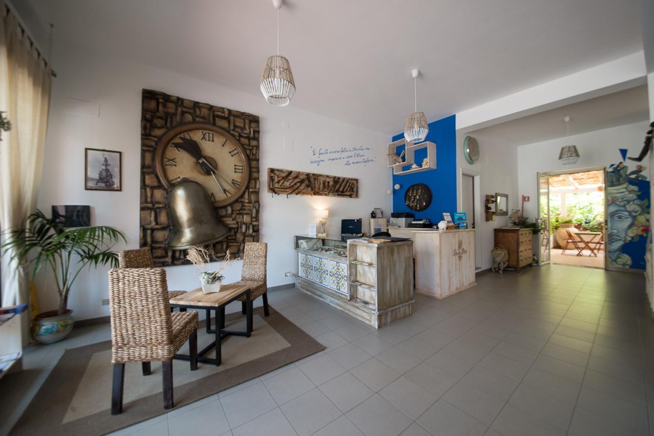 Hotel Donna Rosa SantʼAlessio Siculo Extérieur photo
